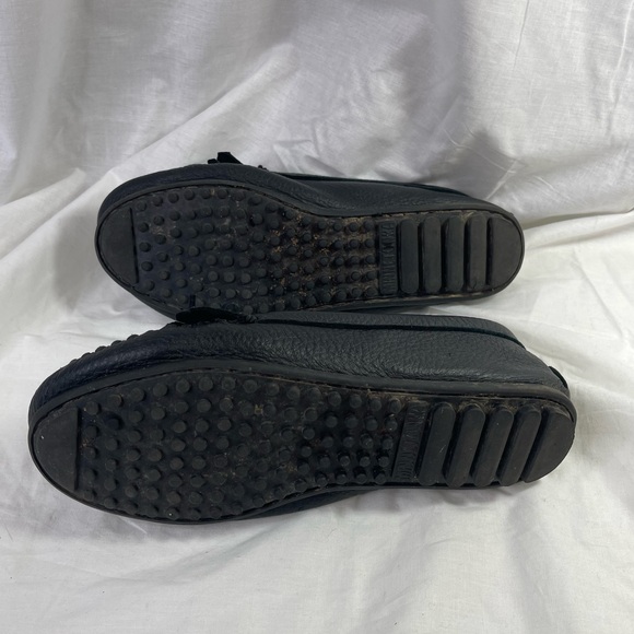 MINNETONKA | Black Moccasins, Leather - Picture 6 of 8